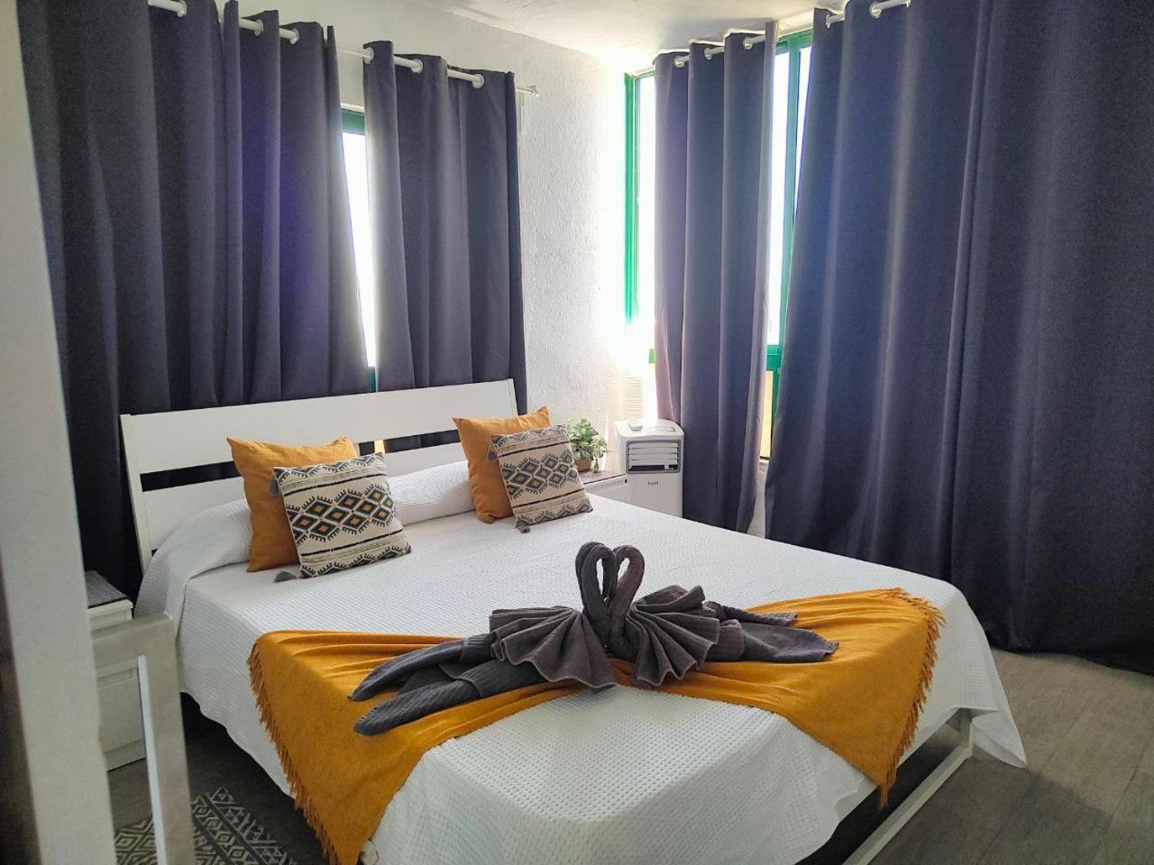 Ailana Suite Vistas Al Mar Y Con Piscina Коста Тегисе Екстериор снимка