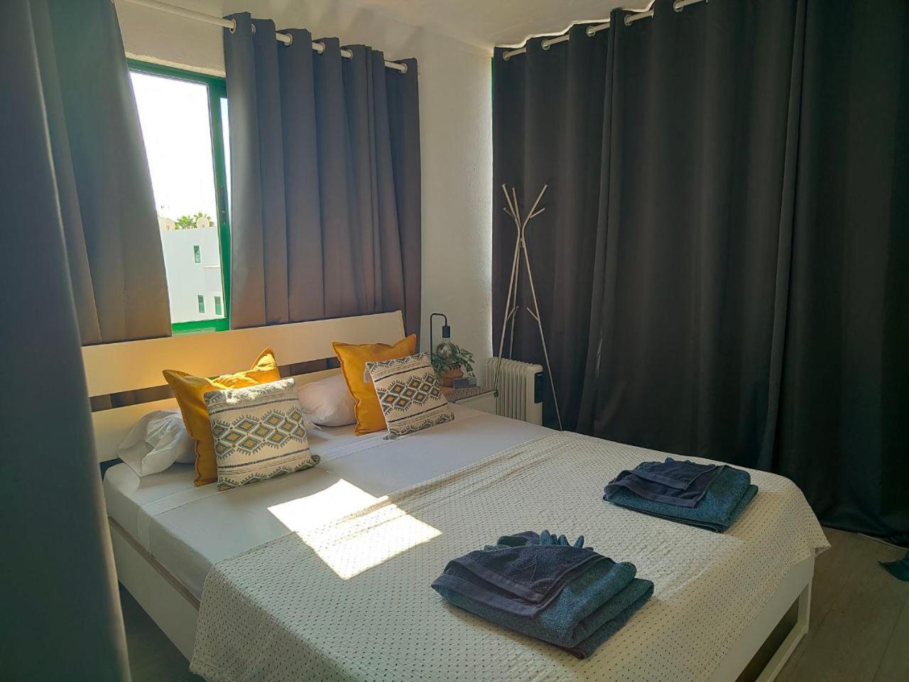 Ailana Suite Vistas Al Mar Y Con Piscina Коста Тегисе Екстериор снимка