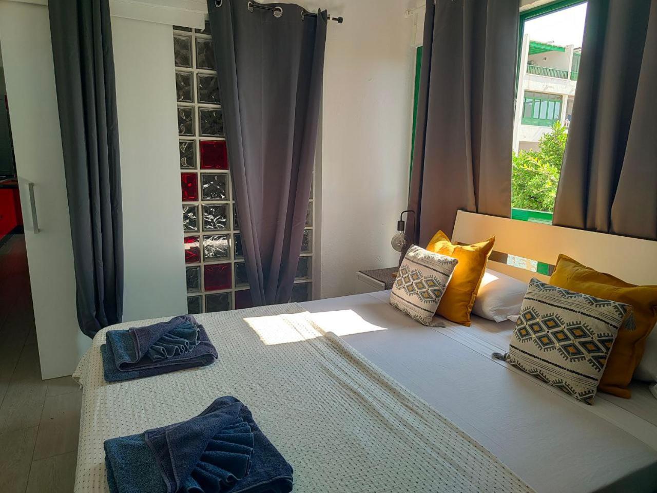 Ailana Suite Vistas Al Mar Y Con Piscina Коста Тегисе Екстериор снимка